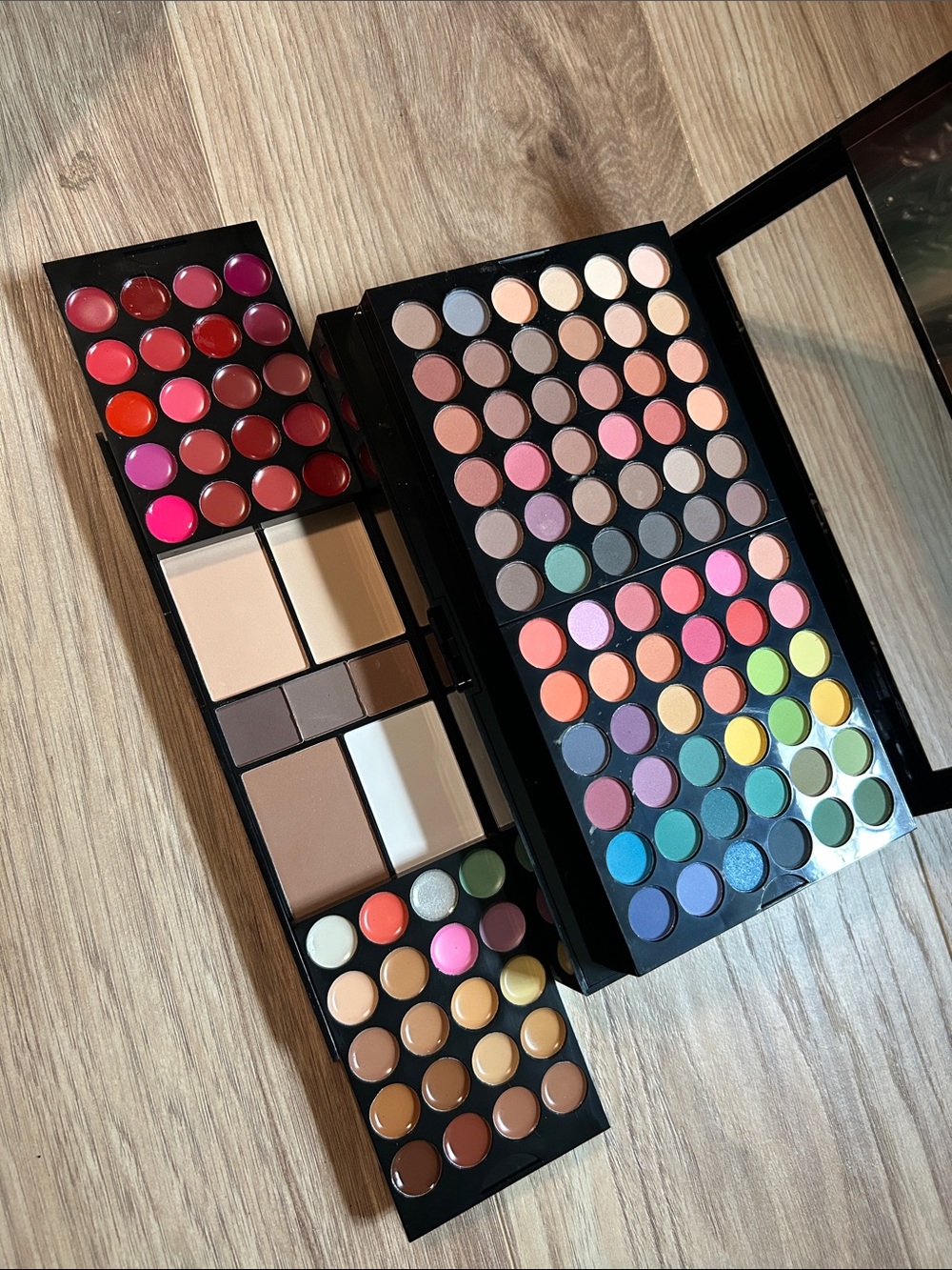 Open UNUSED Makeup Bundle